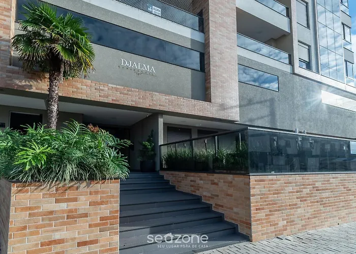 Drl - Apartamentos A 300M Da Praia De Bombinhas